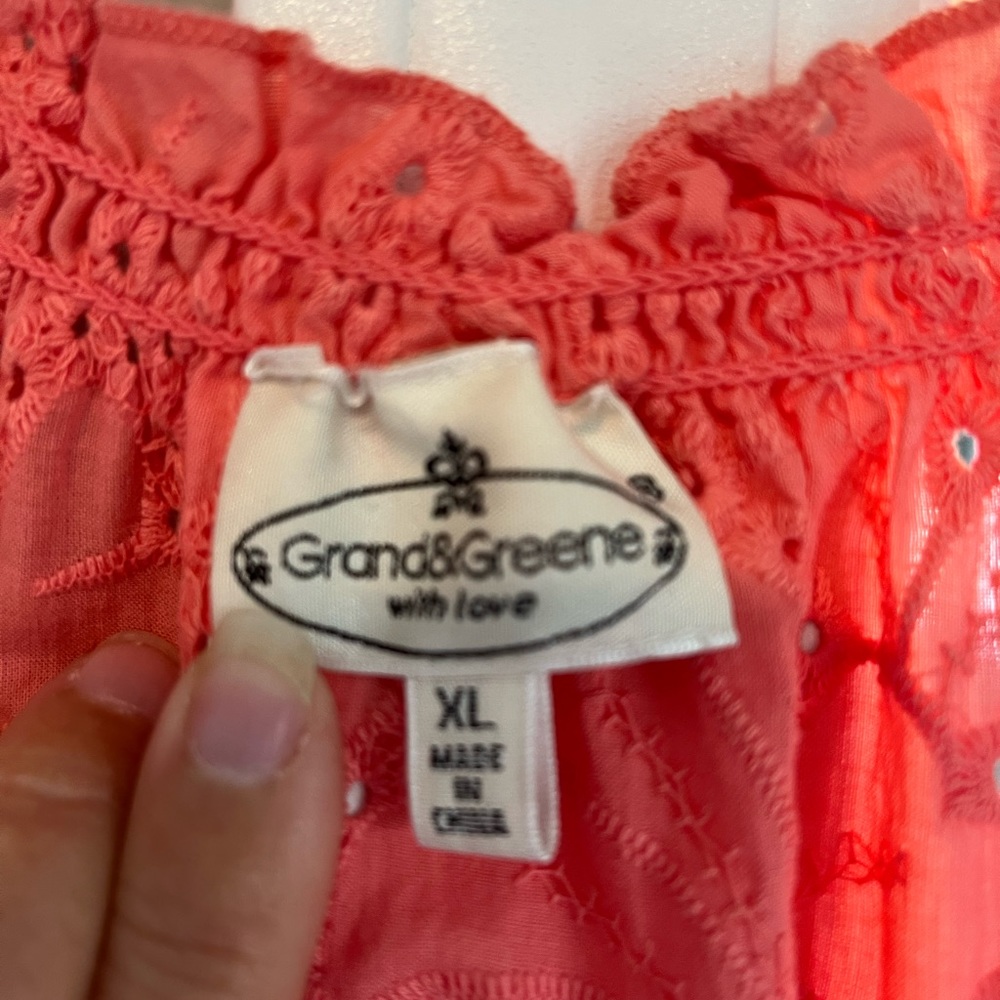 Eyelet Shirt - Picture 2 of 3